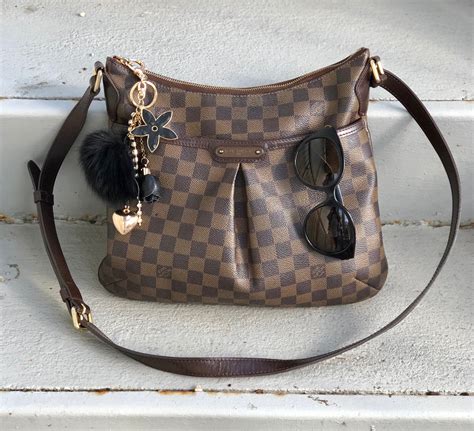 bloomsbury lv price|louis vuitton discontinued shoulder bag.